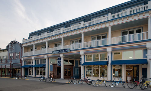 Bicycle Street Inn And Suites Mackinac Island Esterno foto